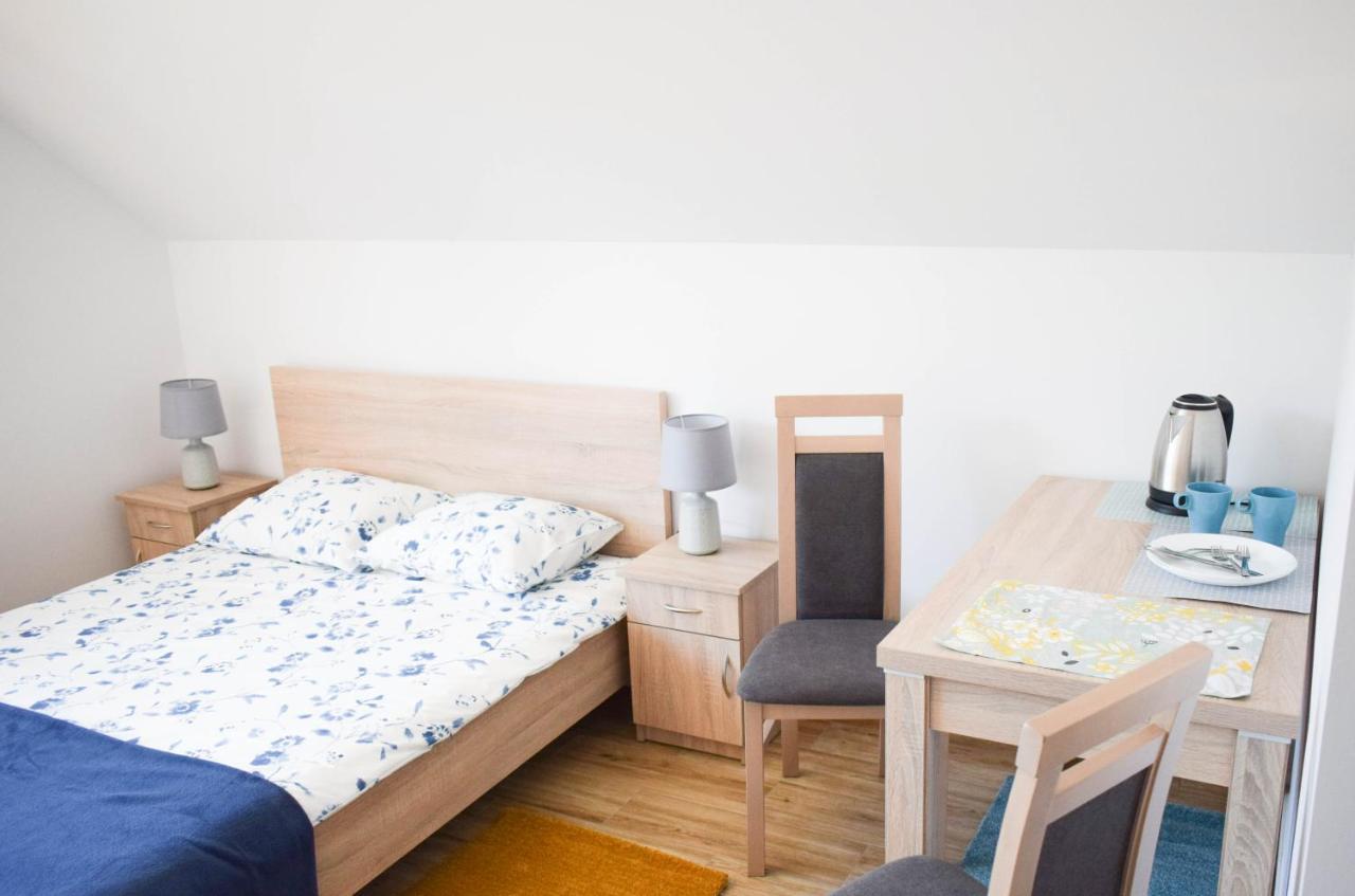 Megan Apartment Лубятово Екстериор снимка