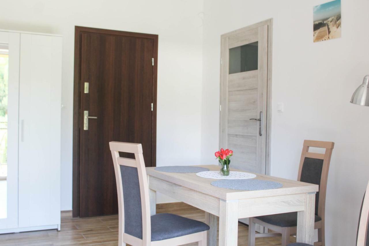 Megan Apartment Лубятово Екстериор снимка