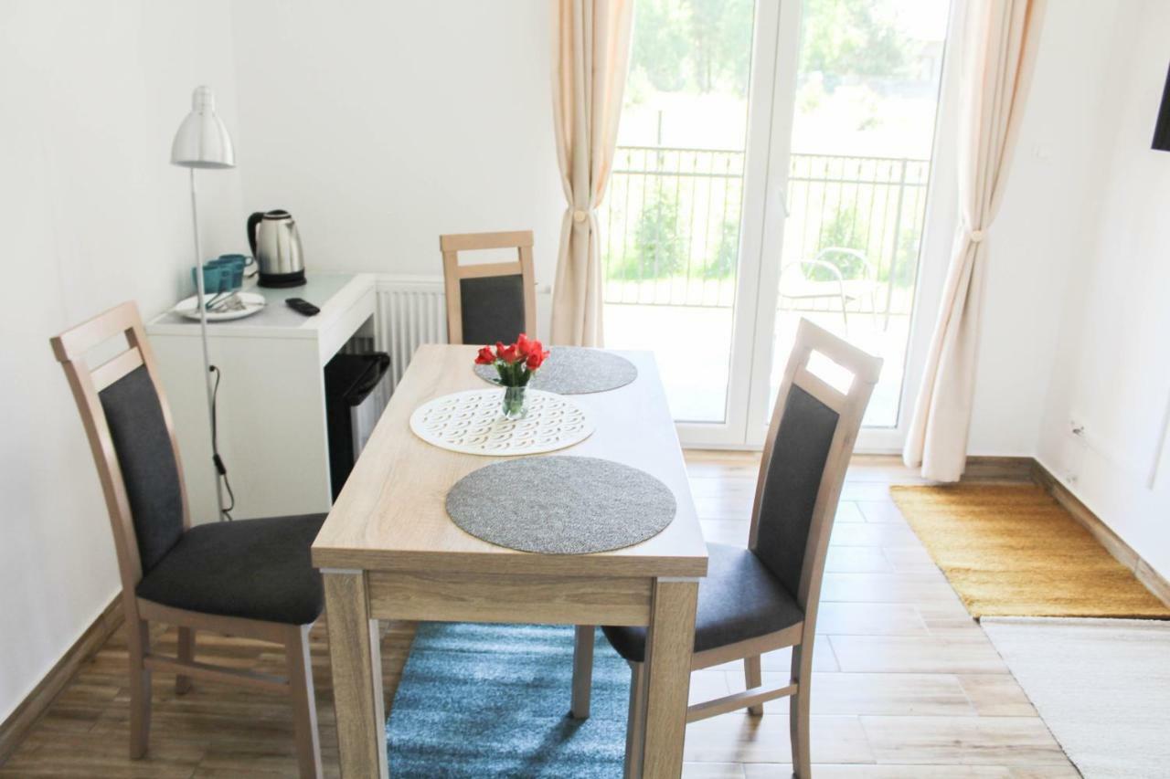 Megan Apartment Лубятово Екстериор снимка