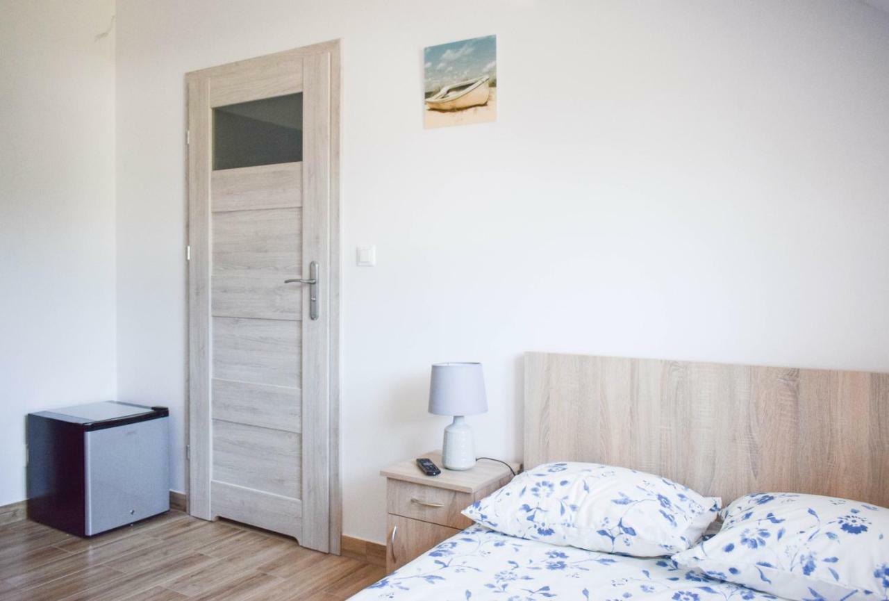 Megan Apartment Лубятово Екстериор снимка