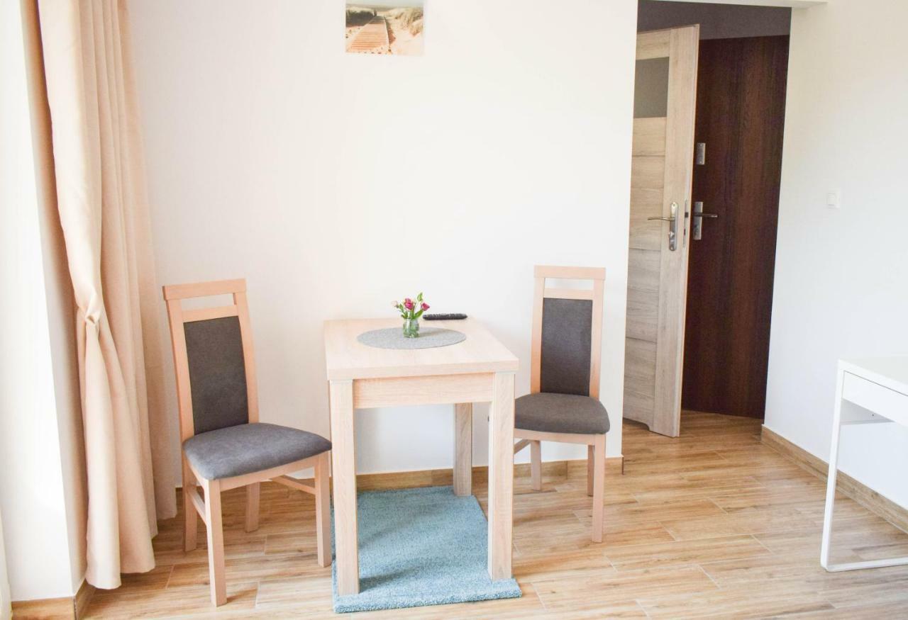 Megan Apartment Лубятово Екстериор снимка