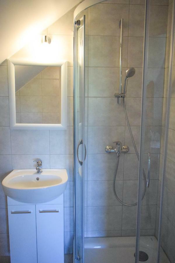 Megan Apartment Лубятово Екстериор снимка