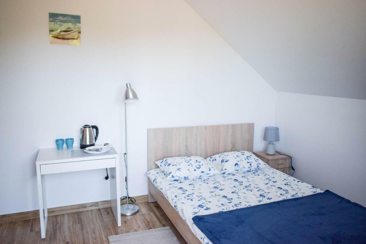 Megan Apartment Лубятово Екстериор снимка
