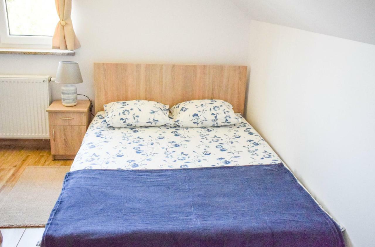 Megan Apartment Лубятово Екстериор снимка
